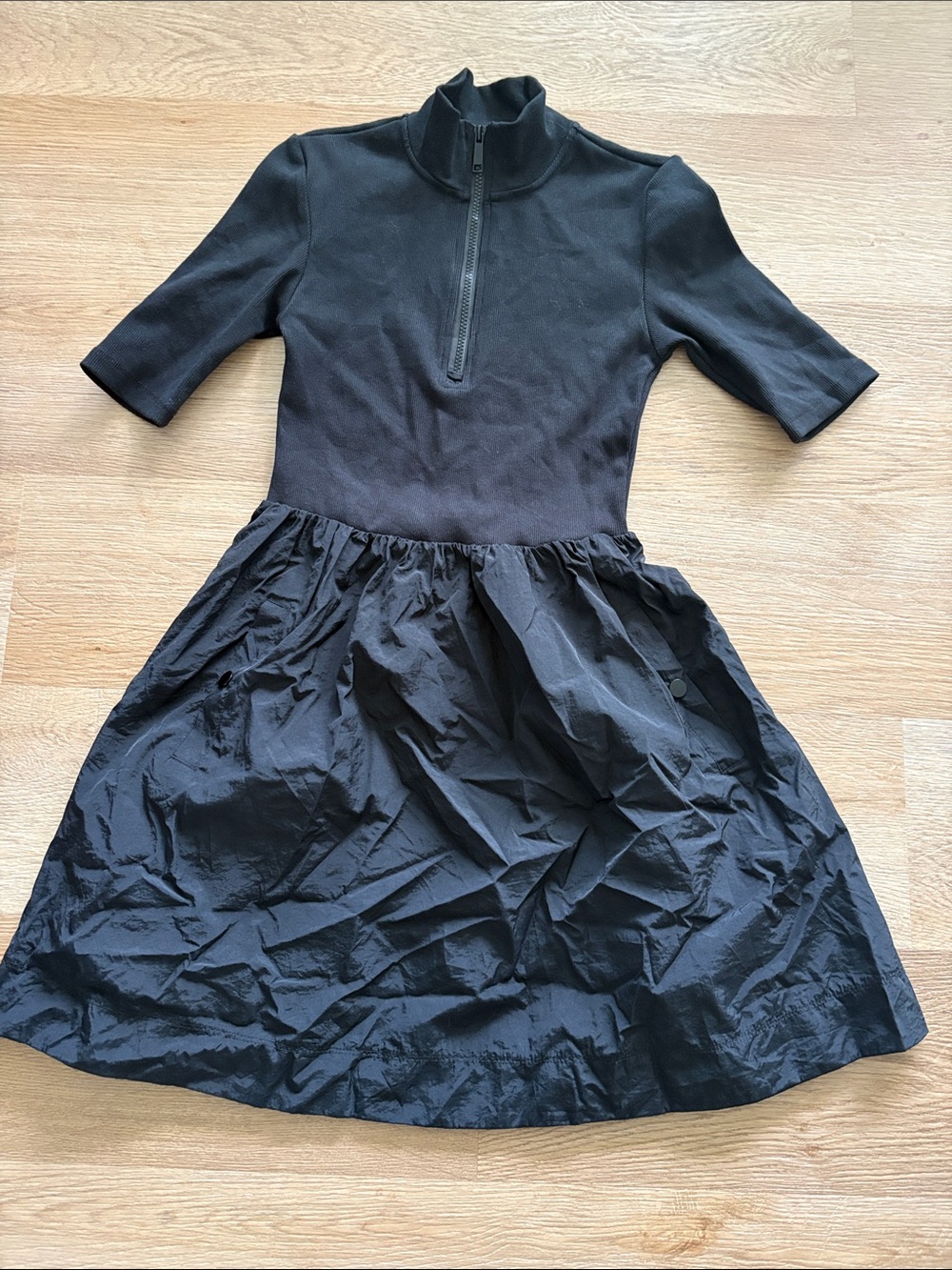 Steve Madden Black Crewneck Dress with Tag - Picture 1 of 2